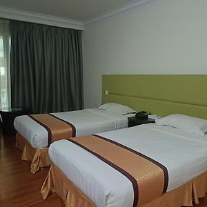 Td Plaza Hotel